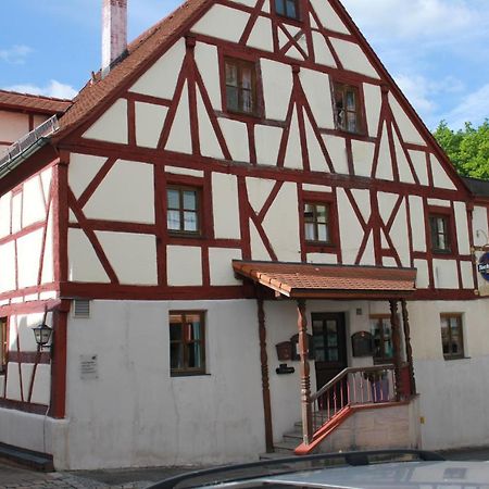נירנברג Hotel Zur Friedenslinde מראה חיצוני תמונה
